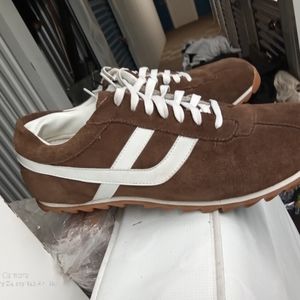 NEW MEN AMERICAN EAGLE OUTFITTERS SUEDE LEATHER SPORT SHOES SIZE 11